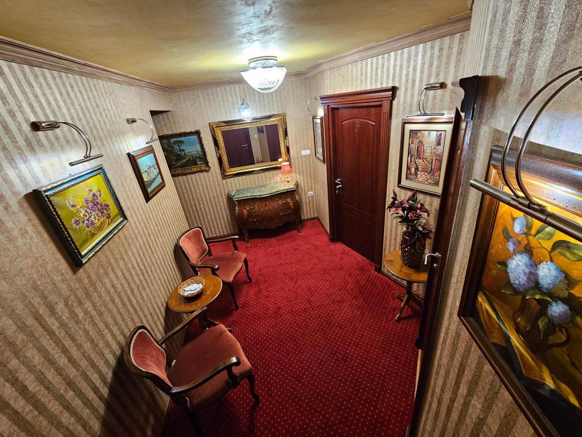 Vila Geppetto Belgrade Luaran gambar