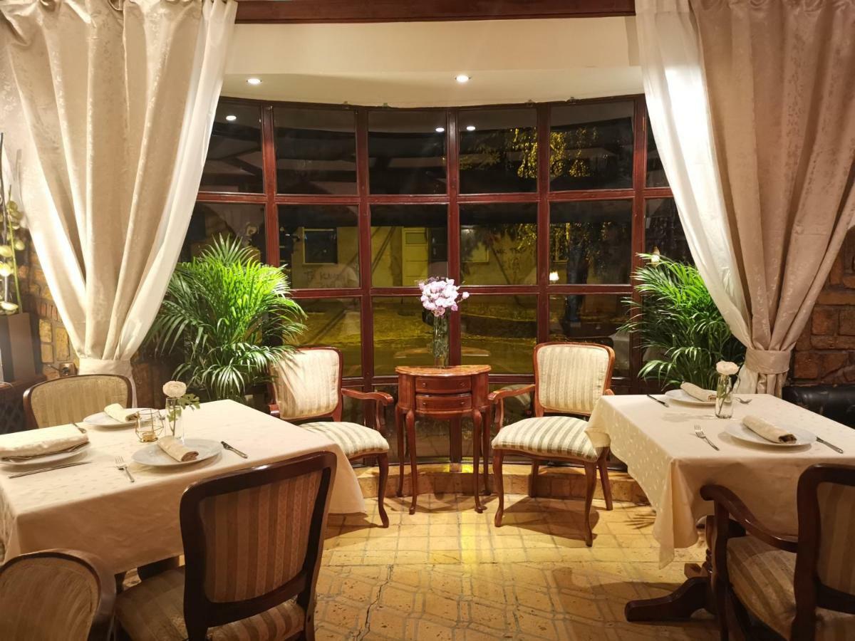 Vila Geppetto Belgrade Luaran gambar